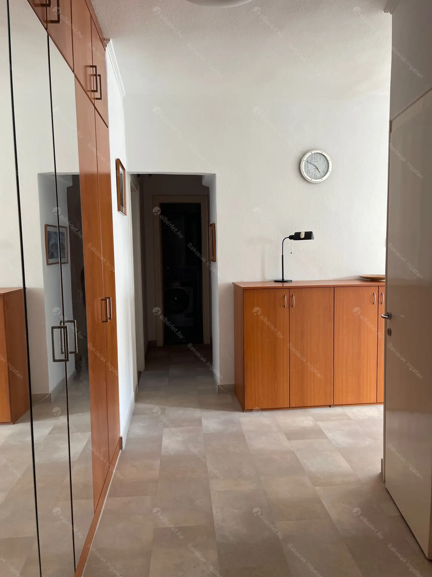 Kiadó albérlet 300000 Ft/hó áron: Budapest, I. kerület  Attila út. Mérete: 76 nm, 2 szobás | Alberlet.hu - 6544508