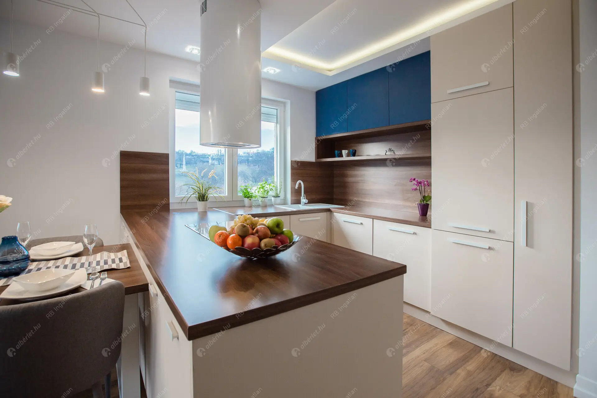 Kiadó albérlet 800000 Ft/hó áron: Budapest, I. kerület  Attila út. Mérete: 79 nm, 4 szobás | Alberlet.hu - 6231354