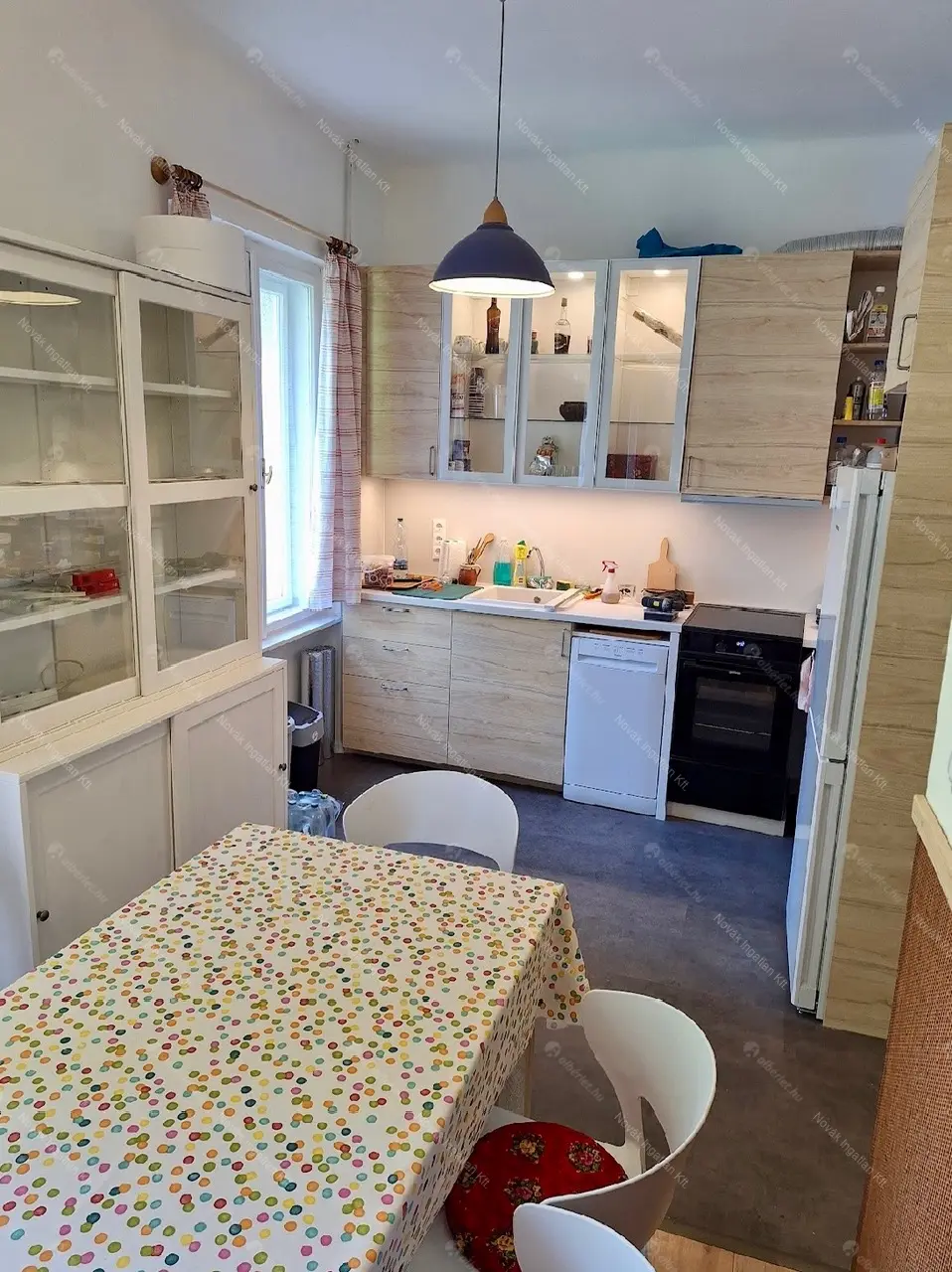 Kiadó albérlet 330000 Ft/hó áron: Budapest, I. kerület  Attila út. Mérete: 83 nm, 2 szobás | Alberlet.hu - 6661287