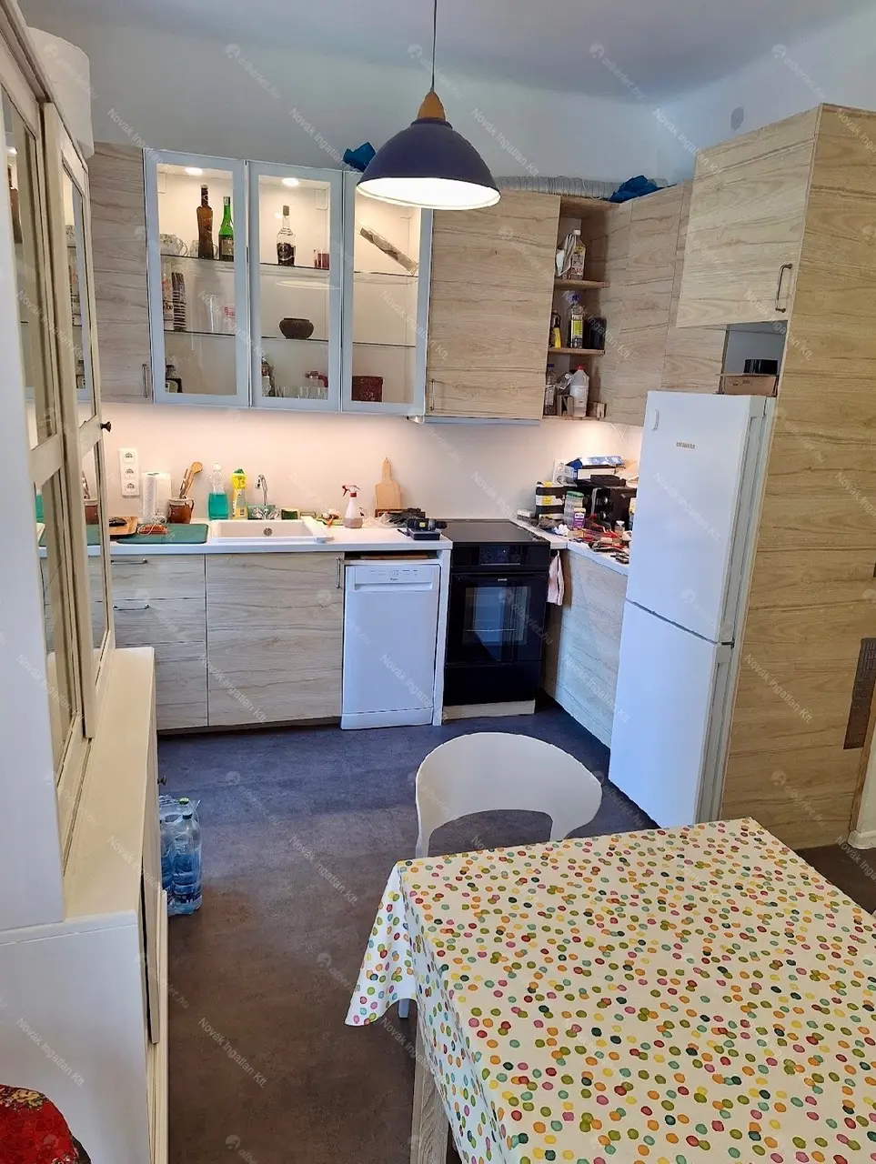 Kiadó albérlet 330000 Ft/hó áron: Budapest, I. kerület  Attila út. Mérete: 83 nm, 2 szobás | Alberlet.hu - 6661289