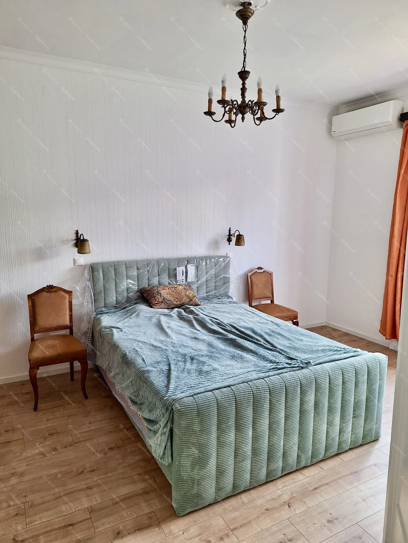 Kiadó albérlet 328000 Ft/hó áron: Budapest, I. kerület  Attila út. Mérete: 83 nm, 2 szobás | Alberlet.hu - 6668661