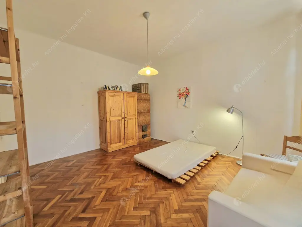 Kiadó albérlet 210000 Ft/hó áron: Budapest, I. kerület  Avar utca. Mérete: 39 nm, 1 szobás | Alberlet.hu - 6573705
