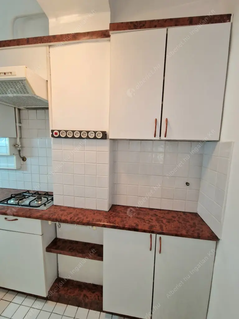 Kiadó albérlet 210000 Ft/hó áron: Budapest, I. kerület  Avar utca. Mérete: 39 nm, 1 szobás | Alberlet.hu - 6573712