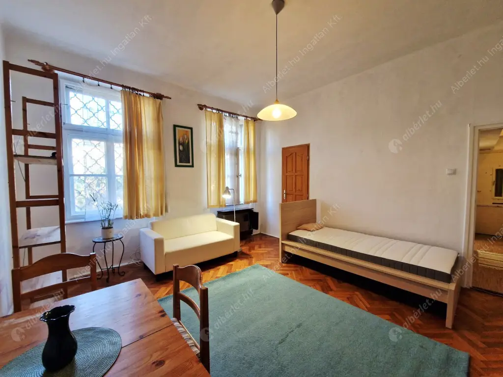 Kiadó albérlet 200000 Ft/hó áron: Budapest, I. kerület  Avar utca. Mérete: 39 nm, 1 szobás | Alberlet.hu - 6578236