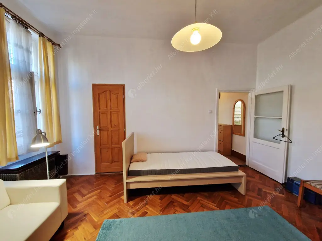 Kiadó albérlet 200000 Ft/hó áron: Budapest, I. kerület  Avar utca. Mérete: 39 nm, 1 szobás | Alberlet.hu - 6578240