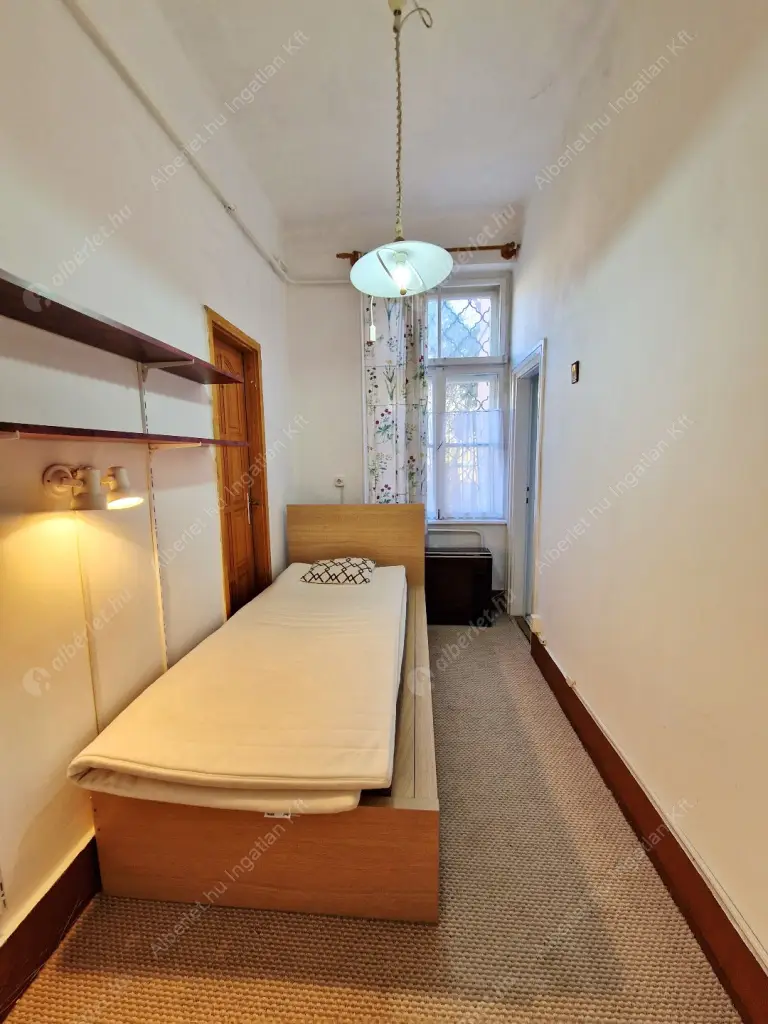 Kiadó albérlet 200000 Ft/hó áron: Budapest, I. kerület  Avar utca. Mérete: 39 nm, 1 szobás | Alberlet.hu - 6578244