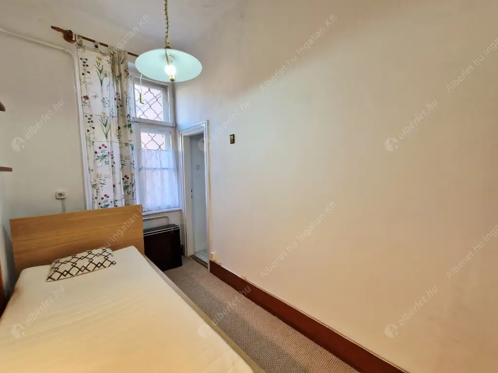 Kiadó albérlet 200000 Ft/hó áron: Budapest, I. kerület  Avar utca. Mérete: 39 nm, 1 szobás | Alberlet.hu - 6578245