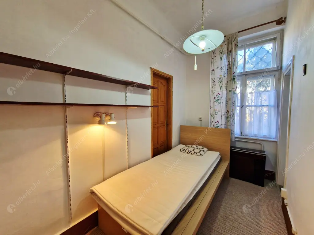 Kiadó albérlet 200000 Ft/hó áron: Budapest, I. kerület  Avar utca. Mérete: 39 nm, 1 szobás | Alberlet.hu - 6578246