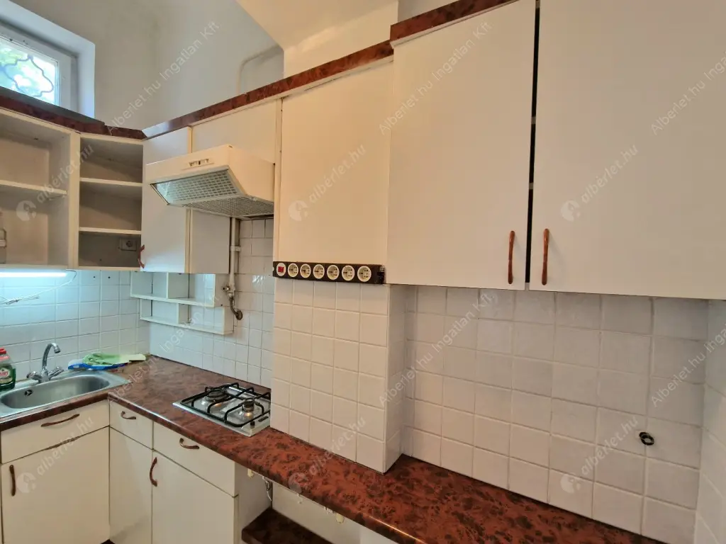 Kiadó albérlet 200000 Ft/hó áron: Budapest, I. kerület  Avar utca. Mérete: 39 nm, 1 szobás | Alberlet.hu - 6578250