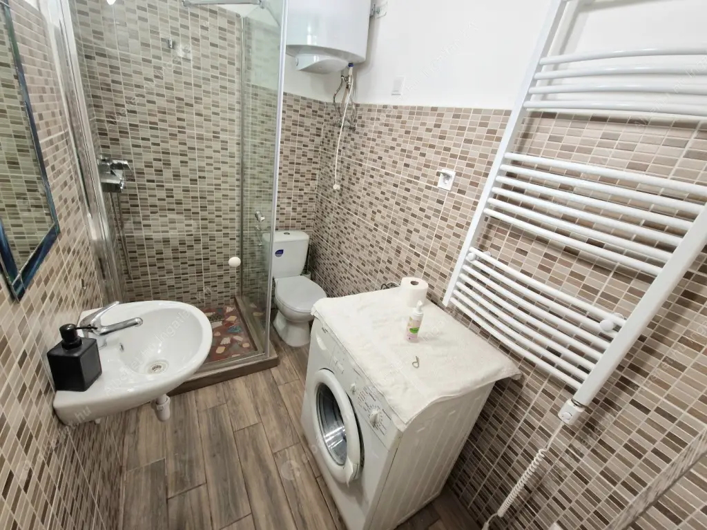 Kiadó albérlet 200000 Ft/hó áron: Budapest, I. kerület  Avar utca. Mérete: 39 nm, 1 szobás | Alberlet.hu - 6578258