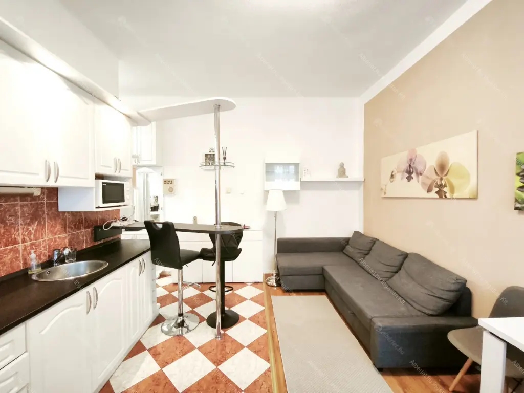 Kiadó albérlet 230000 Ft/hó áron: Budapest, I. kerület  Avar utca. Mérete: 42 nm, 2 szobás | Alberlet.hu - 6685658