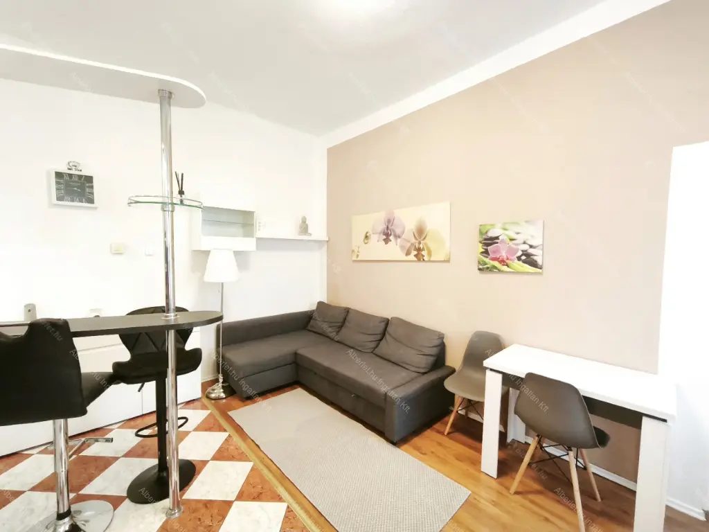 Kiadó albérlet 230000 Ft/hó áron: Budapest, I. kerület  Avar utca. Mérete: 42 nm, 2 szobás | Alberlet.hu - 6685660