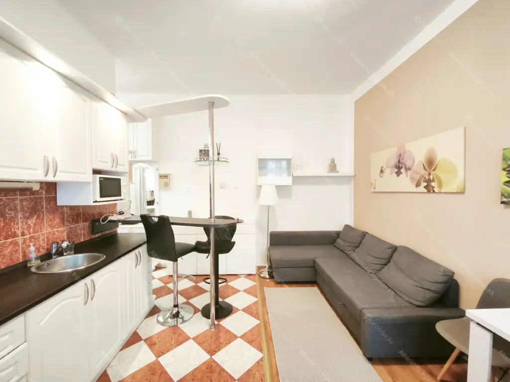 Kiadó albérlet 230000 Ft/hó áron: Budapest, I. kerület  Avar utca. Mérete: 42 nm, 2 szobás | Alberlet.hu - 6685669