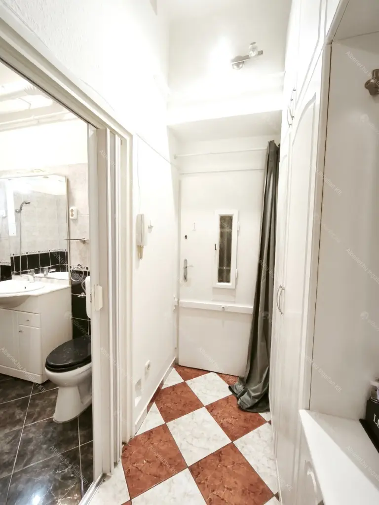 Kiadó albérlet 230000 Ft/hó áron: Budapest, I. kerület  Avar utca. Mérete: 42 nm, 2 szobás | Alberlet.hu - 6685680