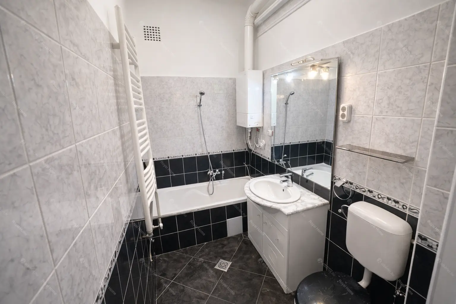 Kiadó albérlet 220000 Ft/hó áron: Budapest, I. kerület  Avar utca. Mérete: 42 nm, 2 szobás | Alberlet.hu - 6689174