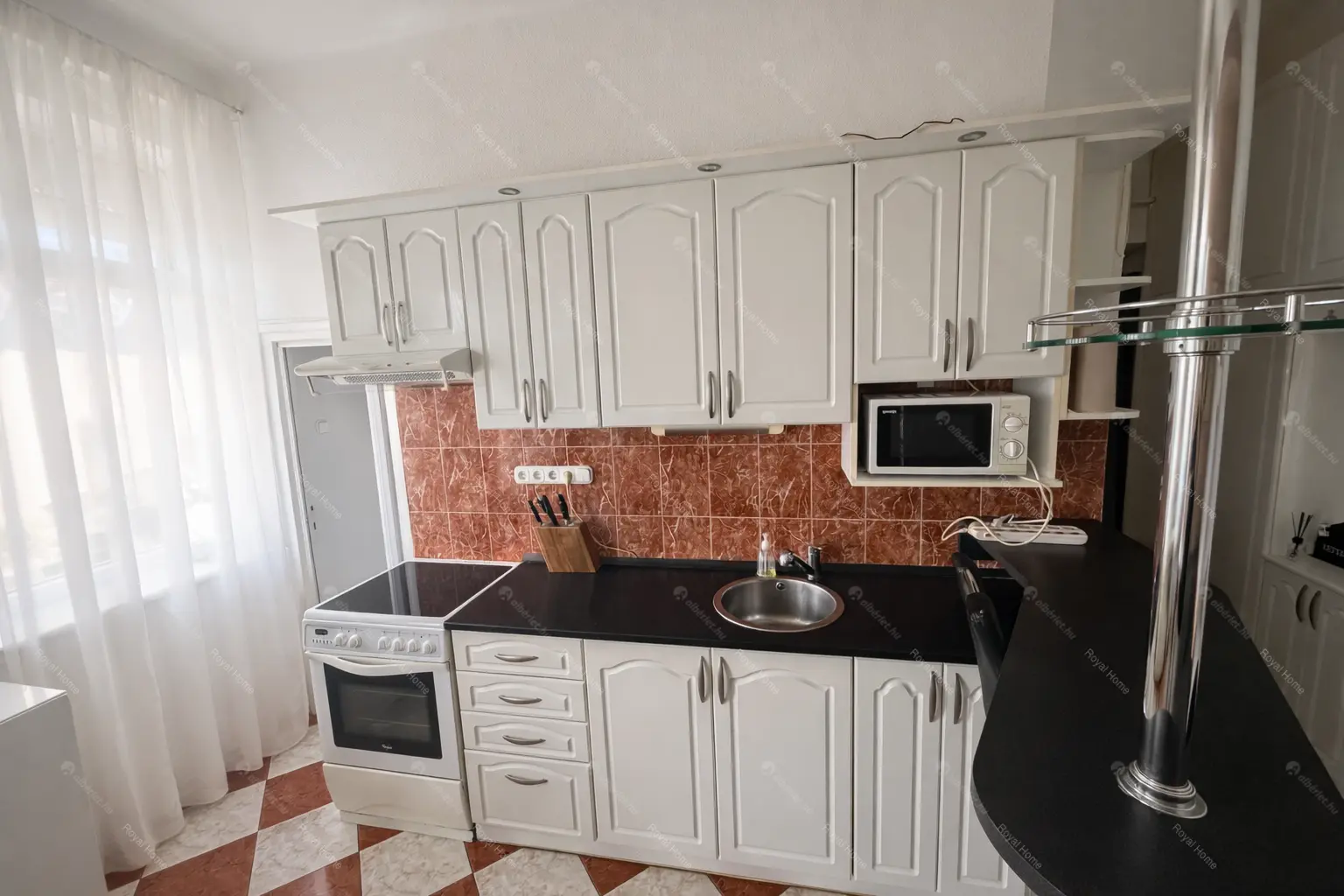 Kiadó albérlet 220000 Ft/hó áron: Budapest, I. kerület  Avar utca. Mérete: 42 nm, 2 szobás | Alberlet.hu - 6689176