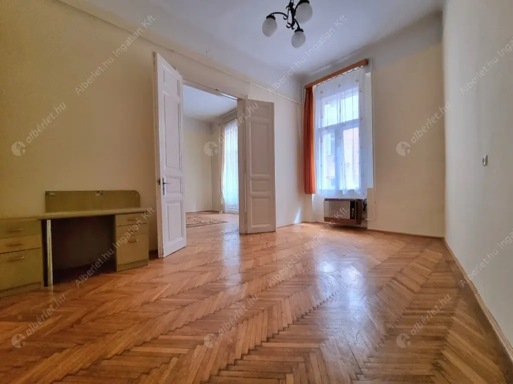 Kiadó albérlet 249000 Ft/hó áron: Budapest, I. kerület  Batthyány tér. Mérete: 74 nm, 2 szobás | Alberlet.hu - 6561650