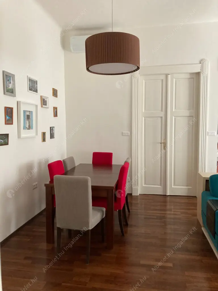 Kiadó albérlet 650000 Ft/hó áron: Budapest, I. kerület  Batthyány utca. Mérete: 105 nm, 3 szobás | Alberlet.hu - 5839779