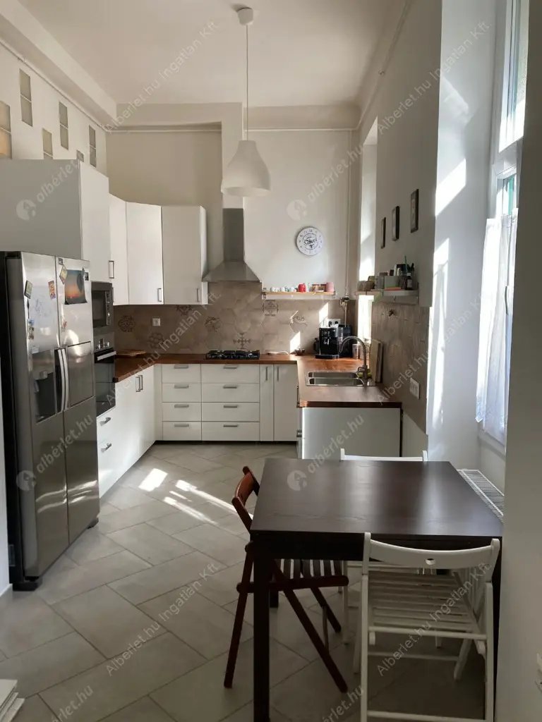 Kiadó albérlet 650000 Ft/hó áron: Budapest, I. kerület  Batthyány utca. Mérete: 105 nm, 3 szobás | Alberlet.hu - 5839783