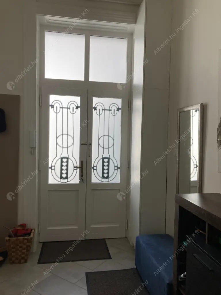 Kiadó albérlet 650000 Ft/hó áron: Budapest, I. kerület  Batthyány utca. Mérete: 105 nm, 3 szobás | Alberlet.hu - 6615857