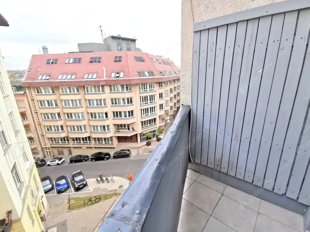 Kiadó albérlet 400000 Ft/hó áron: Budapest, I. kerület  Batthyány utca. Mérete: 105 nm, 3 szobás | Alberlet.hu - 6557635