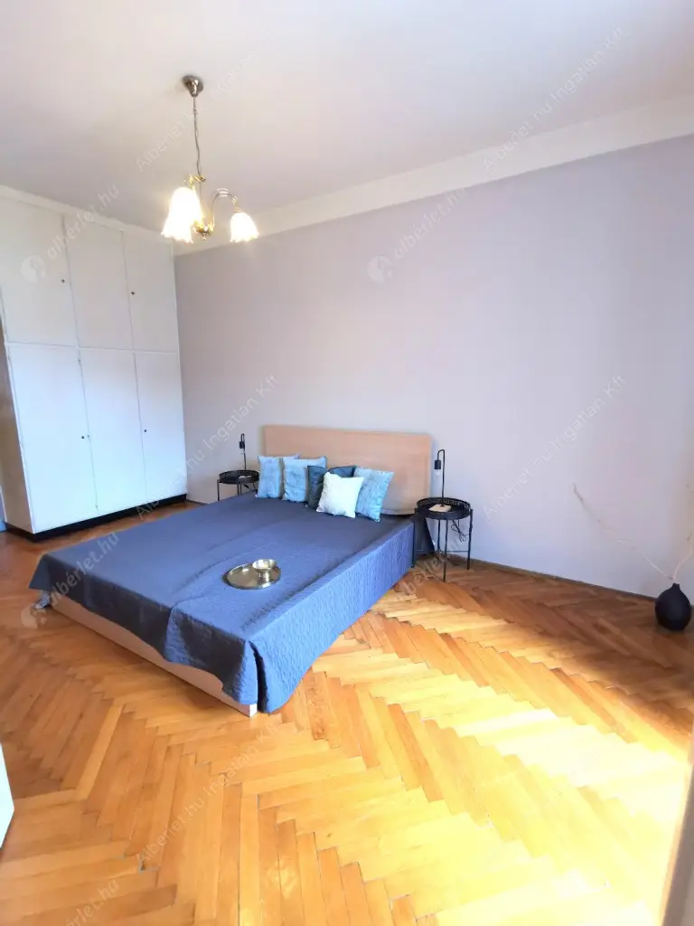 Kiadó albérlet 400000 Ft/hó áron: Budapest, I. kerület  Batthyány utca. Mérete: 105 nm, 3 szobás | Alberlet.hu - 6557640