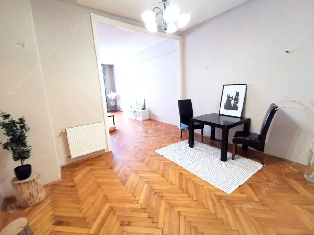 Kiadó albérlet 400000 Ft/hó áron: Budapest, I. kerület  Batthyány utca. Mérete: 105 nm, 3 szobás | Alberlet.hu - 6557641