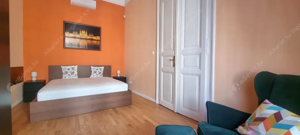 Kiadó albérlet 440000 Ft/hó áron: Budapest, I. kerület  Batthyány utca. Mérete: 72 nm, 3 szobás | Alberlet.hu - 6516836