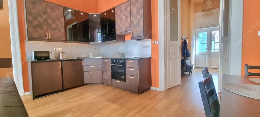 Kiadó albérlet 440000 Ft/hó áron: Budapest, I. kerület  Batthyány utca. Mérete: 72 nm, 3 szobás | Alberlet.hu - 6615617