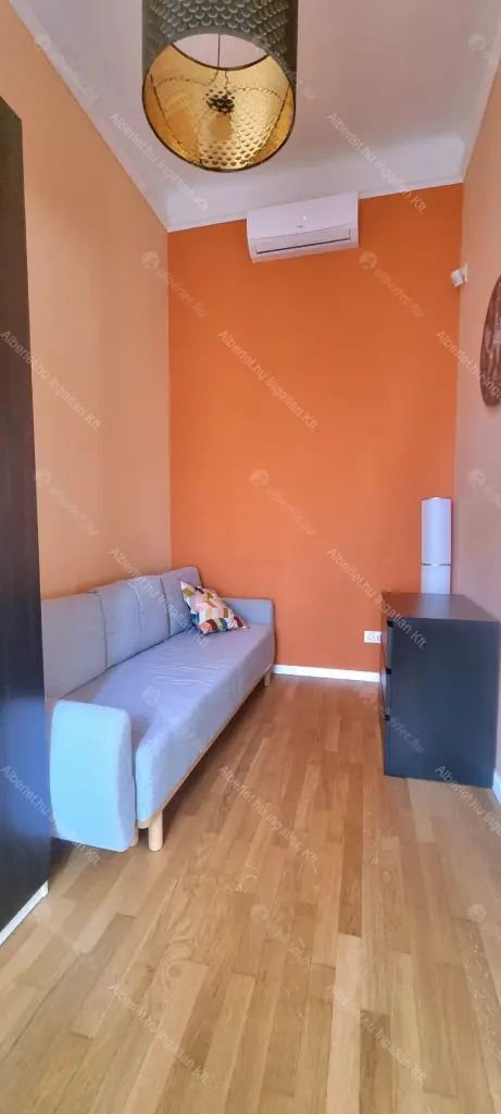 Kiadó albérlet 440000 Ft/hó áron: Budapest, I. kerület  Batthyány utca. Mérete: 72 nm, 3 szobás | Alberlet.hu - 6708917