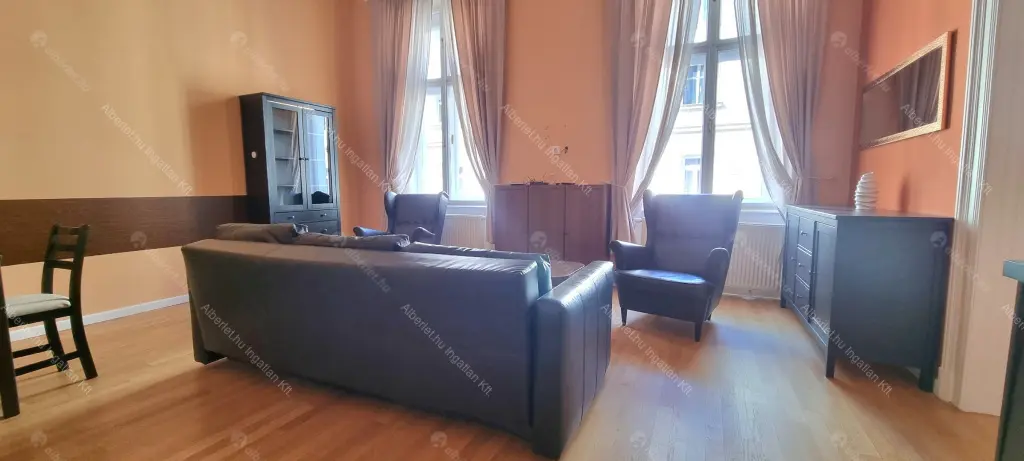 Kiadó albérlet 440000 Ft/hó áron: Budapest, I. kerület  Batthyány utca. Mérete: 72 nm, 3 szobás | Alberlet.hu - 6708924