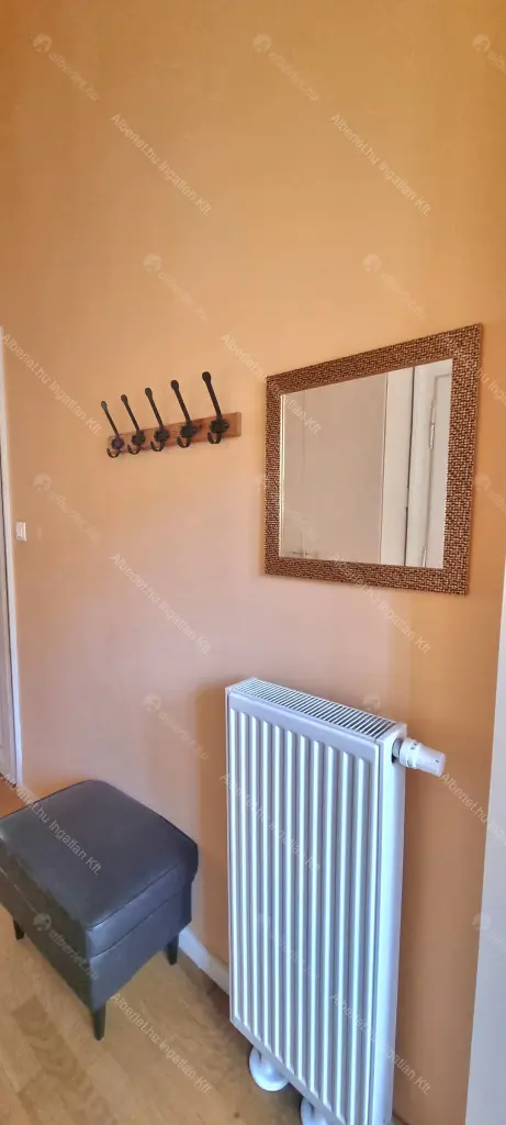 Kiadó albérlet 440000 Ft/hó áron: Budapest, I. kerület  Batthyány utca. Mérete: 72 nm, 3 szobás | Alberlet.hu - 6708927