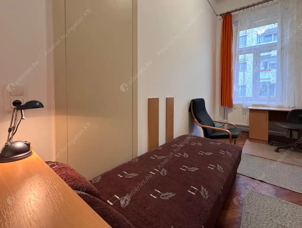 Kiadó albérlet 305000 Ft/hó áron: Budapest, I. kerület  Batthyány utca. Mérete: 73 nm, 3 szobás | Alberlet.hu - 6594011