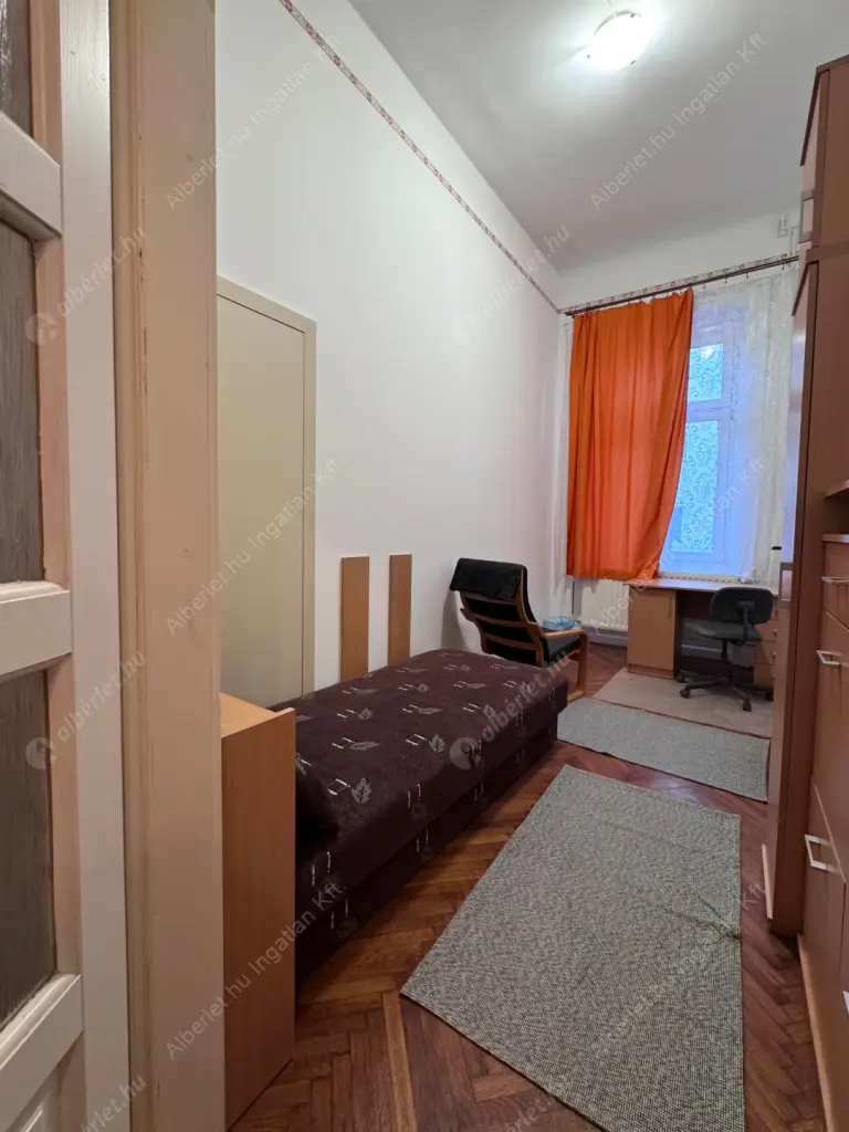 Kiadó albérlet 299000 Ft/hó áron: Budapest, I. kerület  Batthyány utca. Mérete: 73 nm, 3 szobás | Alberlet.hu - 6610318