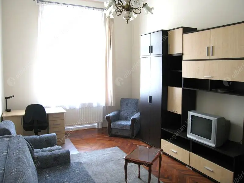 Kiadó albérlet 310000 Ft/hó áron: Budapest, I. kerület  Batthyány utca. Mérete: 73 nm, 1 szobás | Alberlet.hu - 6609637