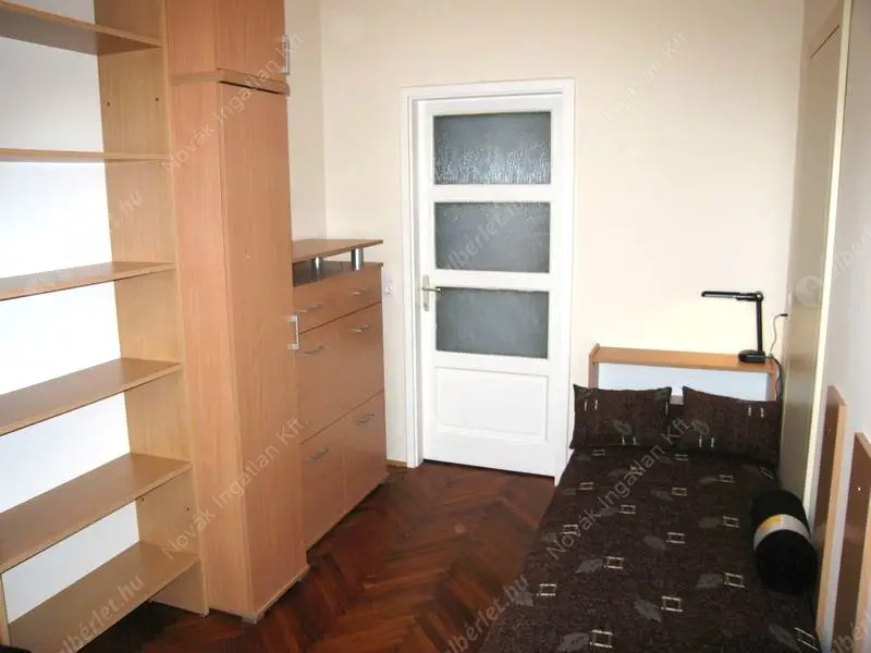 Kiadó albérlet 310000 Ft/hó áron: Budapest, I. kerület  Batthyány utca. Mérete: 73 nm, 3 szobás | Alberlet.hu - 6630818