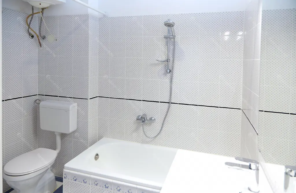 Kiadó albérlet 215000 Ft/hó áron: Budapest, I. kerület  Bem  rakpart . Mérete: 31 nm, 1 szobás | Alberlet.hu - 6661353