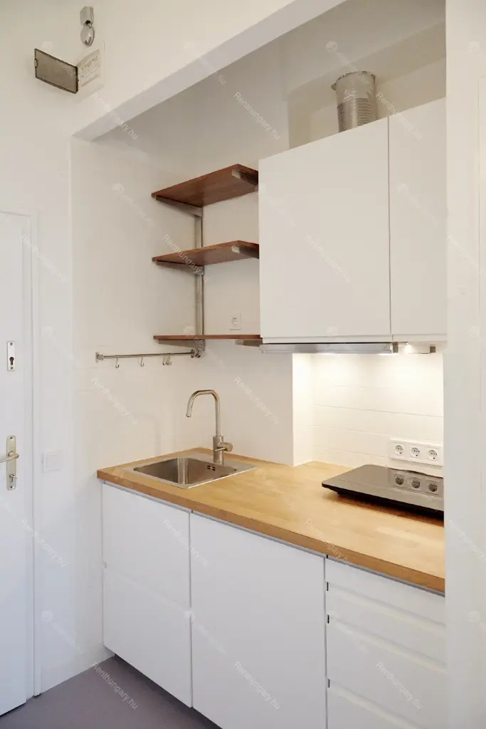 Kiadó albérlet 215000 Ft/hó áron: Budapest, I. kerület  Bem  rakpart . Mérete: 31 nm, 2 szobás | Alberlet.hu - 6659475