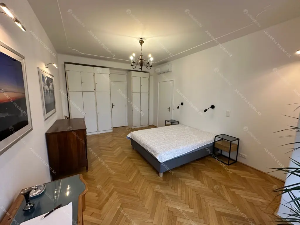 Kiadó albérlet 880000 Ft/hó áron: Budapest, I. kerület  Bem rakpart. Mérete: 125 nm, 4 szobás | Alberlet.hu - 6633544