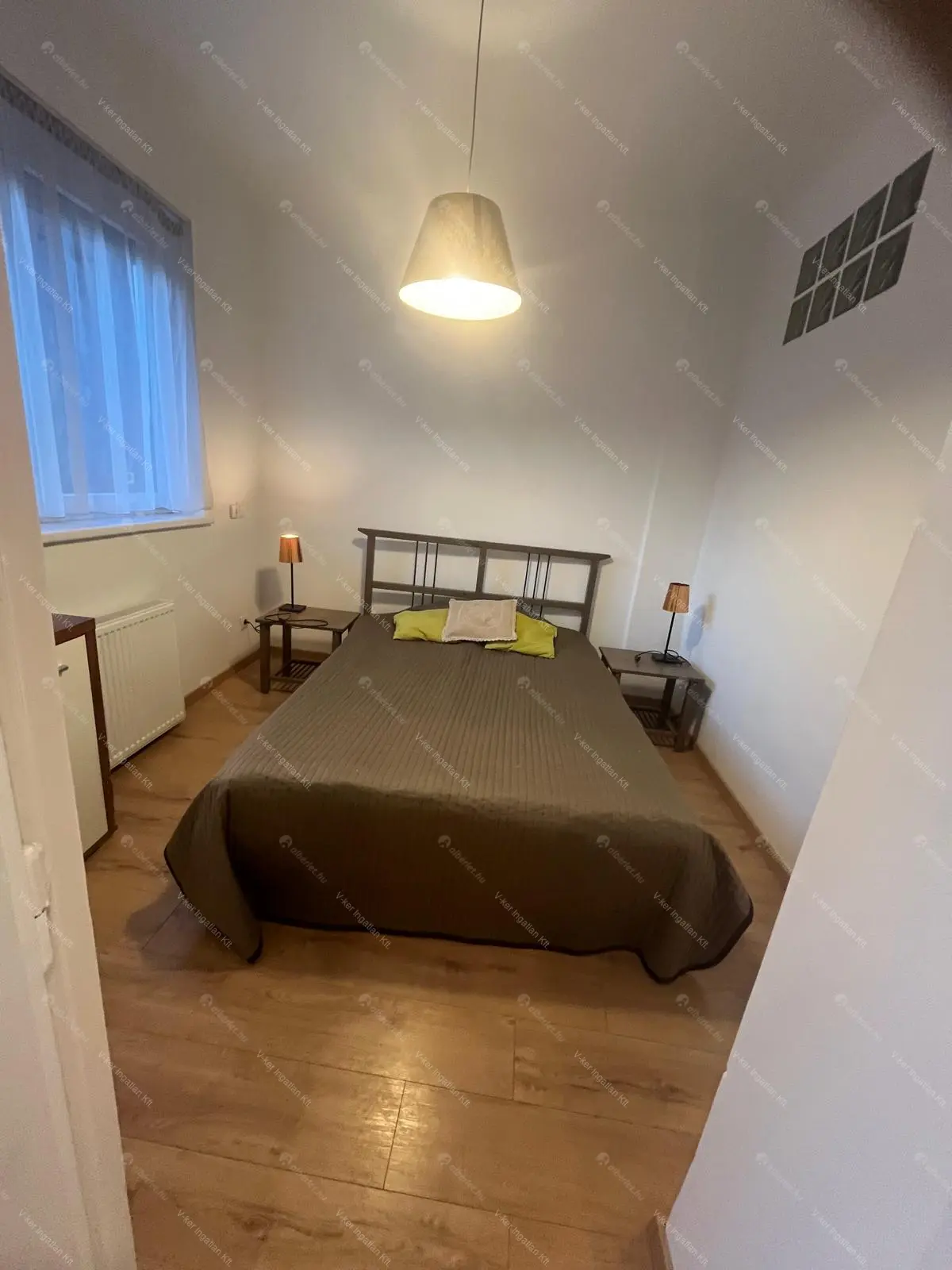 Kiadó albérlet 270000 Ft/hó áron: Budapest, I. kerület  Bem rakpart. Mérete: 50 nm, 2 szobás | Alberlet.hu - 6687760