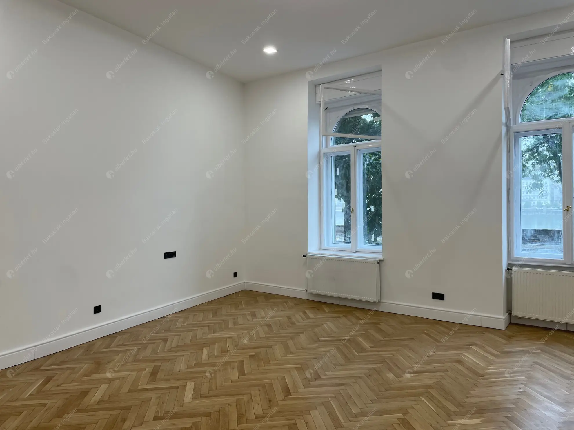 Kiadó albérlet 849000 Ft/hó áron: Budapest, I. kerület  Bem rakpart. Mérete: 95 nm, 2 szobás | Alberlet.hu - 6548870