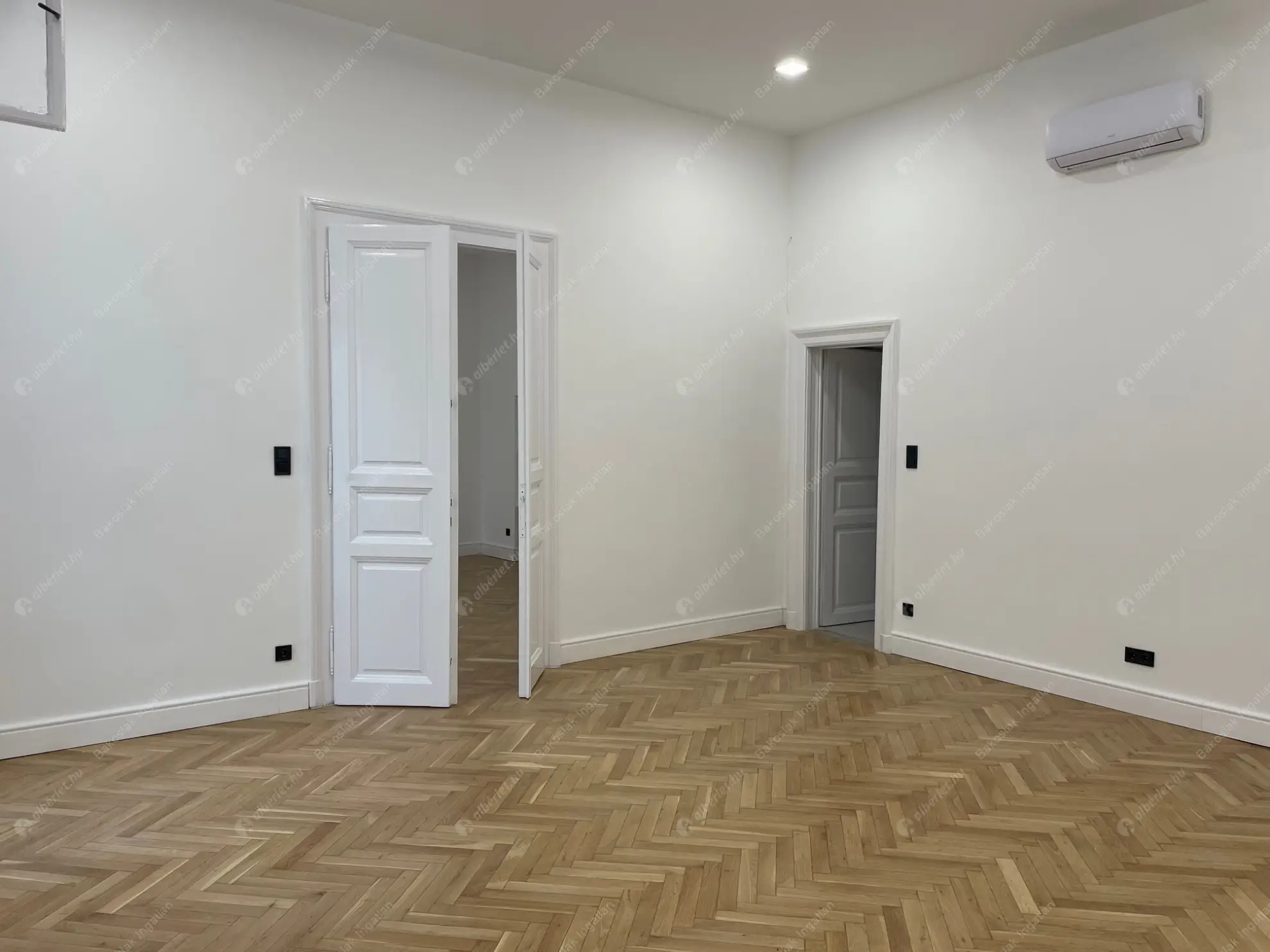 Kiadó albérlet 849000 Ft/hó áron: Budapest, I. kerület  Bem rakpart. Mérete: 95 nm, 2 szobás | Alberlet.hu - 6548872