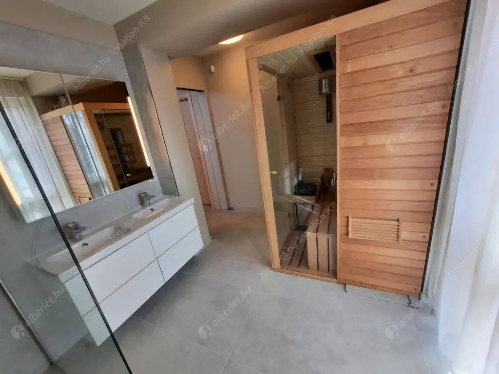 Kiadó albérlet 1600000 Ft/hó áron: Budapest, I. kerület  Bérc utca. Mérete: 160 nm, 5 szobás | Alberlet.hu - 6597998