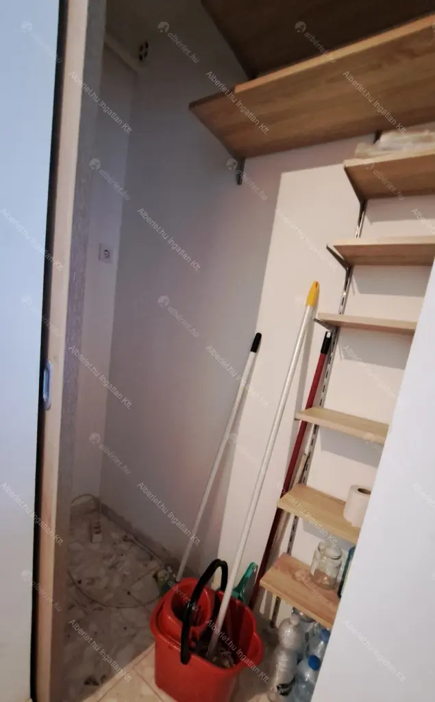 Kiadó albérlet 440000 Ft/hó áron: Budapest, I. kerület  Bérc utca. Mérete: 52 nm, 1 szobás | Alberlet.hu - 6660048