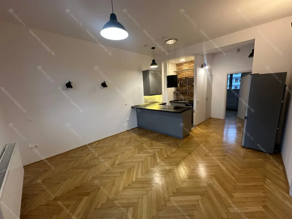 Kiadó albérlet 380000 Ft/hó áron: Budapest, I. kerület  Csalogány utca. Mérete: 65 nm, 3 szobás | Alberlet.hu - 6692869