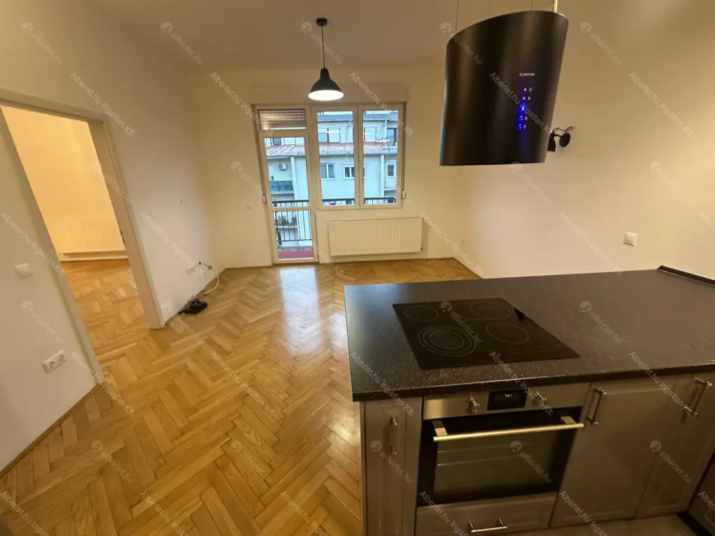 Kiadó albérlet 380000 Ft/hó áron: Budapest, I. kerület  Csalogány utca. Mérete: 65 nm, 3 szobás | Alberlet.hu - 6692871