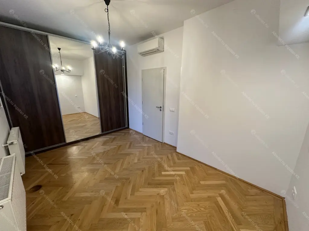 Kiadó albérlet 380000 Ft/hó áron: Budapest, I. kerület  Csalogány utca. Mérete: 65 nm, 3 szobás | Alberlet.hu - 6692875