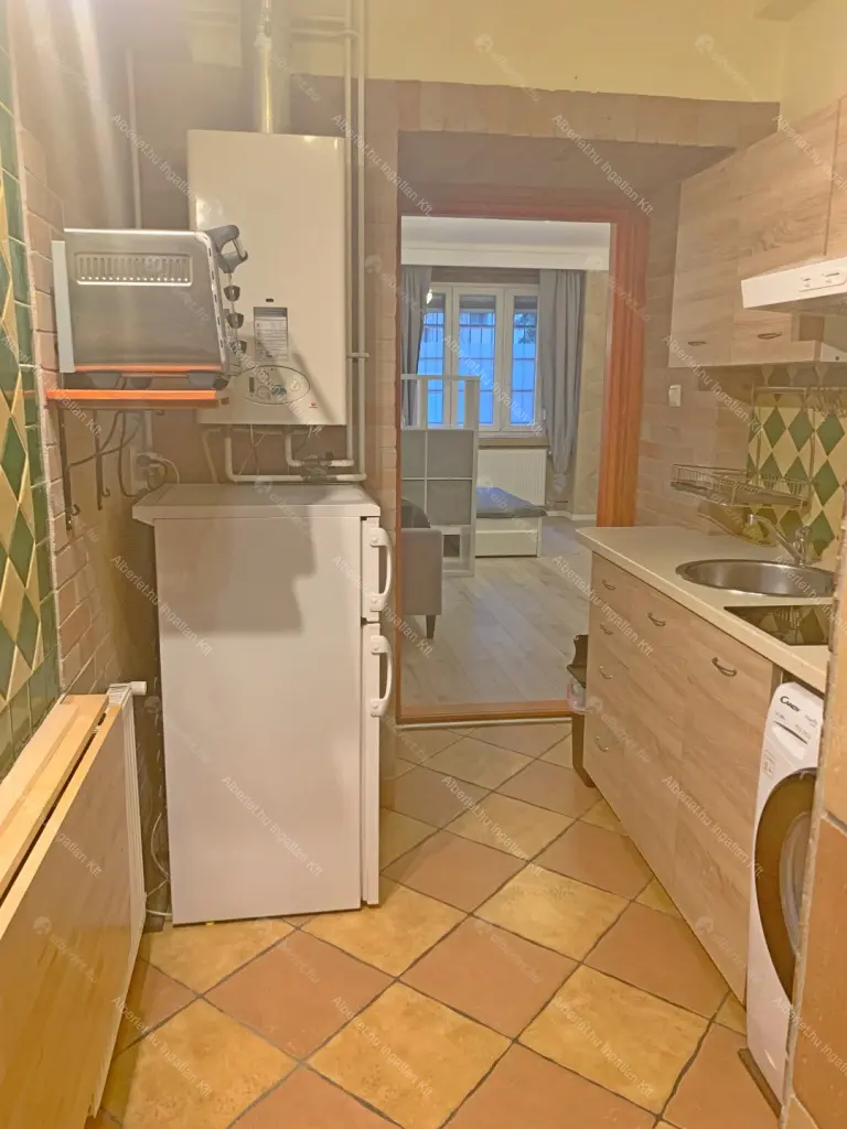 Kiadó albérlet 210000 Ft/hó áron: Budapest, I. kerület  Csap utca. Mérete: 27 nm, 1 szobás | Alberlet.hu - 6697447