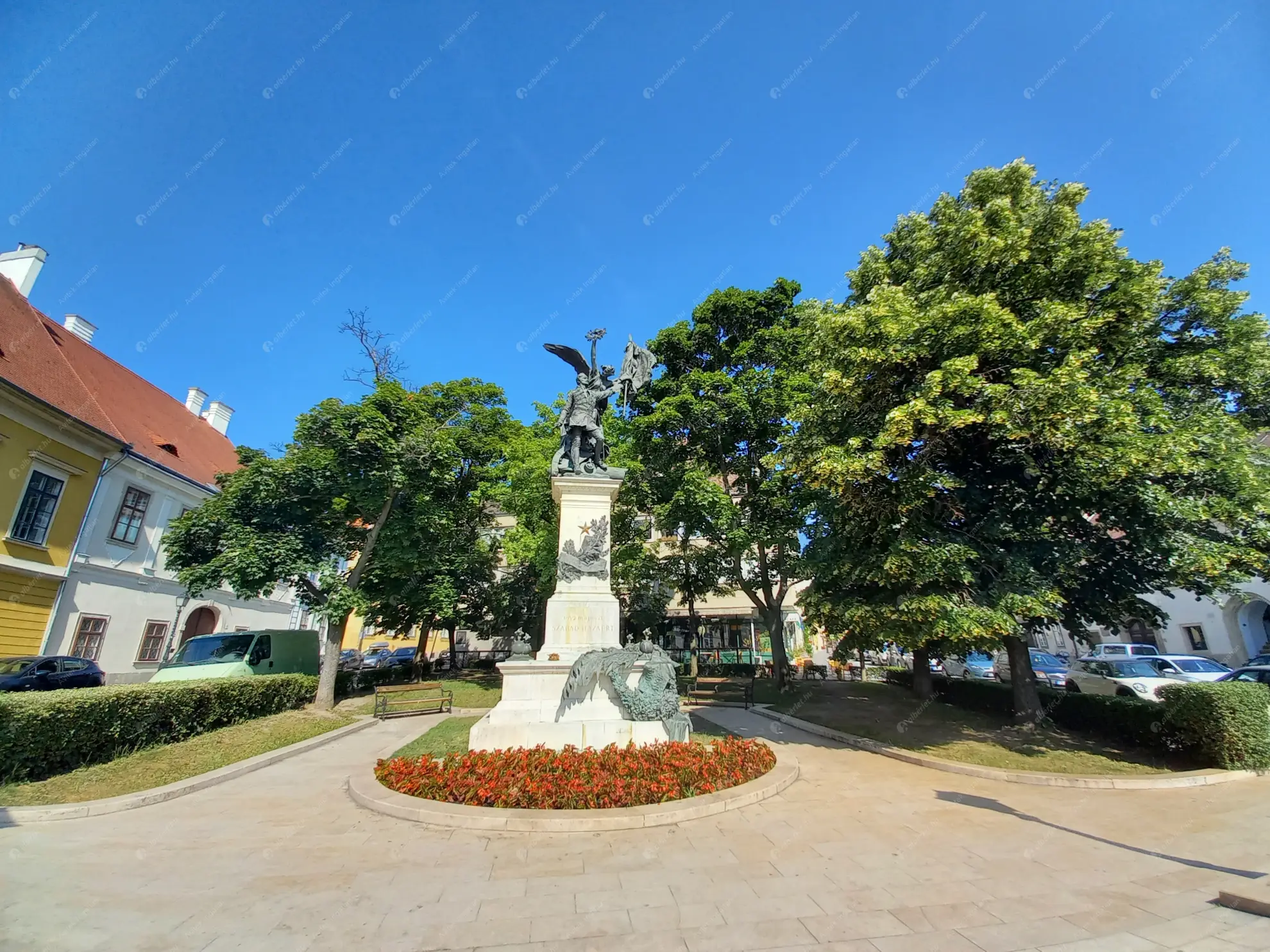 Kiadó albérlet 572000 Ft/hó áron: Budapest, I. kerület  Dísz tér. Mérete: 80 nm, 2 szobás | Alberlet.hu - 6638665