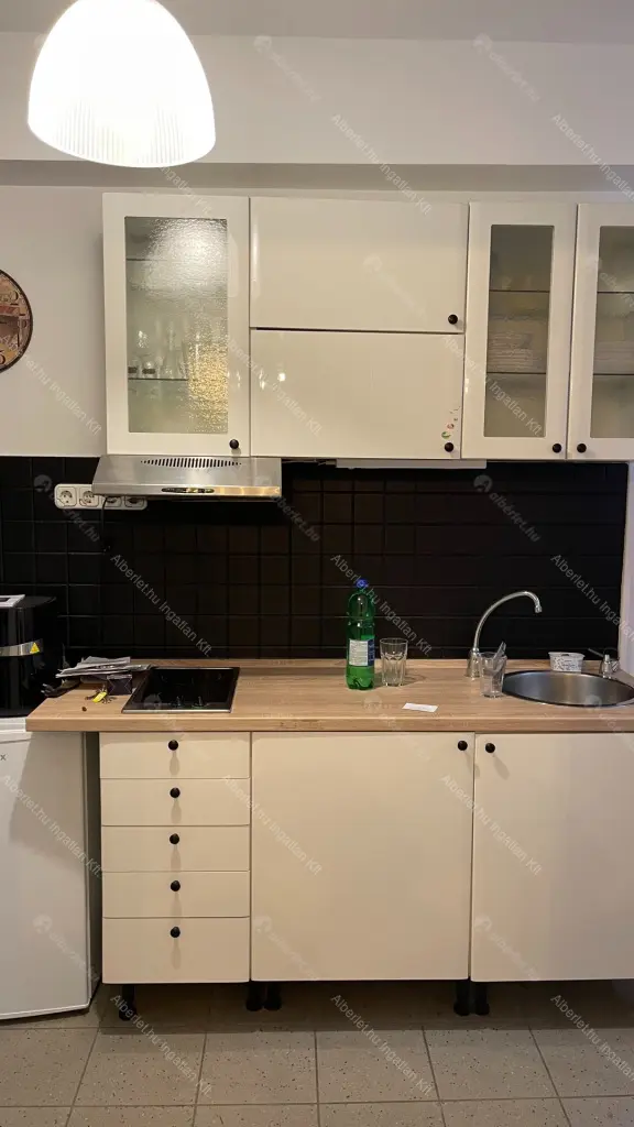 Kiadó albérlet 200000 Ft/hó áron: Budapest, I. kerület  Donáti utca. Mérete: 30 nm, 1 szobás | Alberlet.hu - 6681233